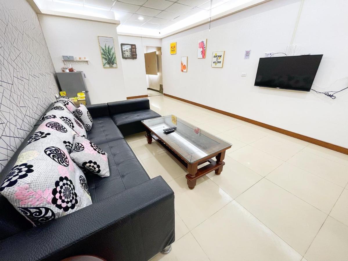 花見你民宿-近東大門夜市 Hualien Dış mekan fotoğraf